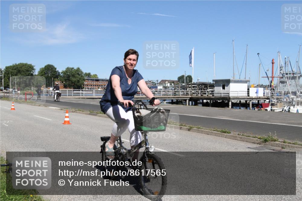 17.08.2025 - KN Förde Triathlon 2025 Yannick Fuchs http://msf.ph/oto/8617565 17.08.2025 12:05:12 Radfahren  meine-sportfotos.de