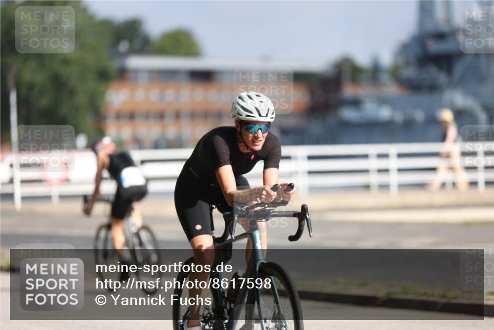 17.08.2025 - KN Förde Triathlon 2025 Yannick Fuchs http://msf.ph/oto/8617598 17.08.2025 09:41:35 Radfahren 126, 136, 210, 198, 216 meine-sportfotos.de