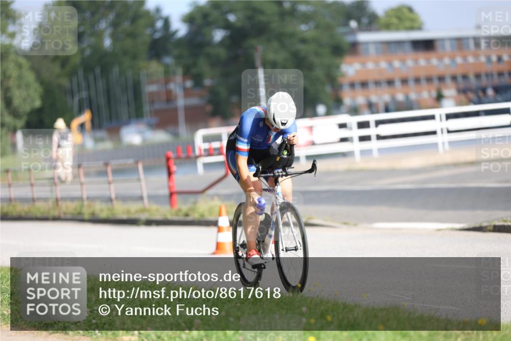 17.08.2025 - KN Förde Triathlon 2025 Yannick Fuchs http://msf.ph/oto/8617618 17.08.2025 09:41:58 Radfahren 104, 186, 205, 208, 218, 183, 244 meine-sportfotos.de