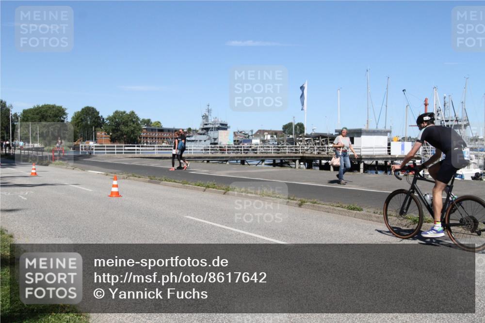 17.08.2025 - KN Förde Triathlon 2025 Yannick Fuchs http://msf.ph/oto/8617642 17.08.2025 12:46:15 Radfahren 401, 407 meine-sportfotos.de