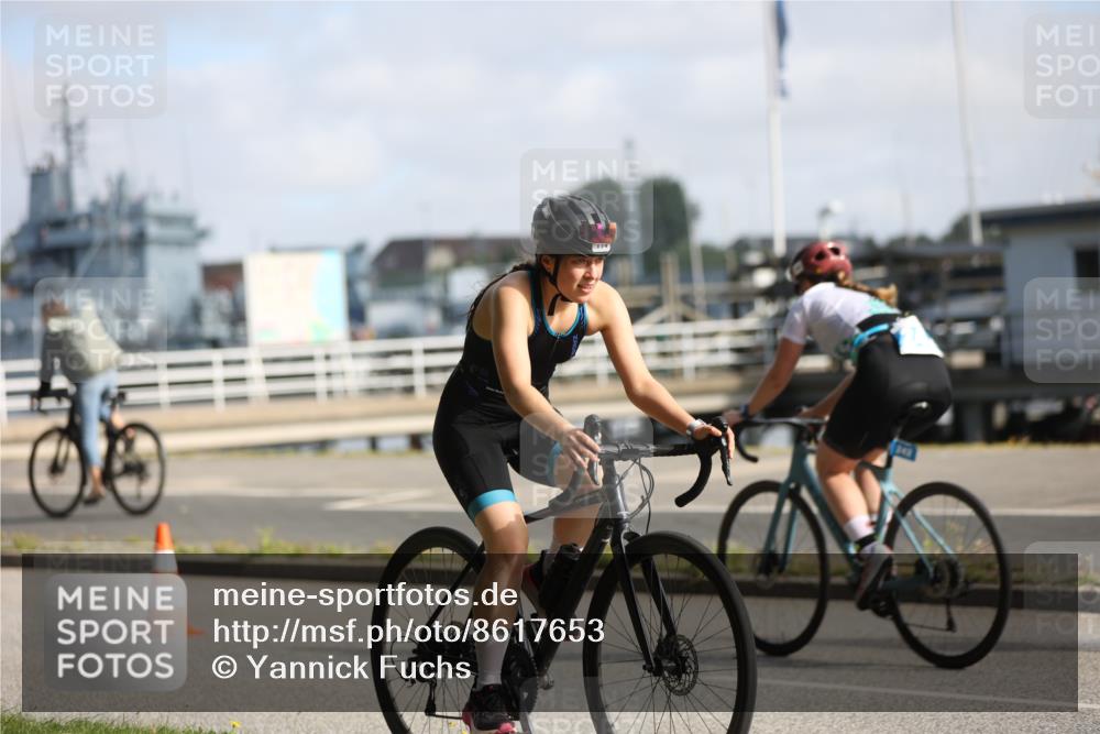 17.08.2025 - KN Förde Triathlon 2025 Yannick Fuchs http://msf.ph/oto/8617653 17.08.2025 09:42:14 Radfahren 107, 125, 174, 245, 111, 125, 127, 148, 186, 202, 205, 208, 215, 218, 219, 242 meine-sportfotos.de