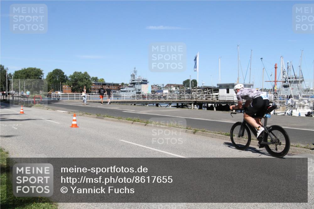 17.08.2025 - KN Förde Triathlon 2025 Yannick Fuchs http://msf.ph/oto/8617655 17.08.2025 12:46:32 Radfahren 406, 414, 418, 548 meine-sportfotos.de
