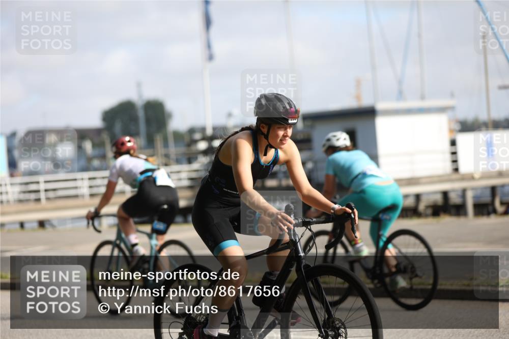 17.08.2025 - KN Förde Triathlon 2025 Yannick Fuchs http://msf.ph/oto/8617656 17.08.2025 09:42:14 Radfahren 107, 125, 174, 245, 111, 125, 127, 148, 186, 202, 205, 208, 215, 218, 219, 242 meine-sportfotos.de