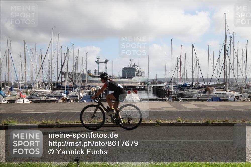 17.08.2025 - KN Förde Triathlon 2025 Yannick Fuchs http://msf.ph/oto/8617679 17.08.2025 09:47:34 Radfahren 115, 135, 177, 187, 231, 238 meine-sportfotos.de
