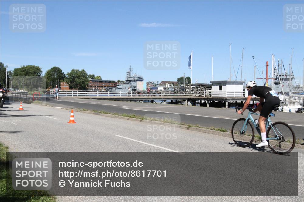 17.08.2025 - KN Förde Triathlon 2025 Yannick Fuchs http://msf.ph/oto/8617701 17.08.2025 12:48:00 Radfahren 406, 407, 413, 414, 417, 548 meine-sportfotos.de