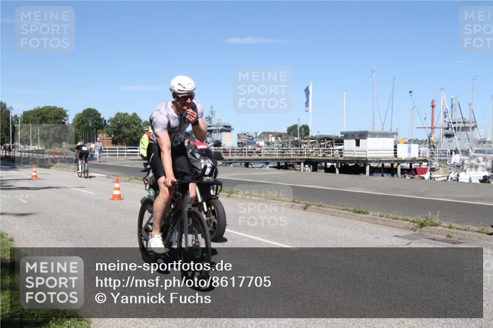 17.08.2025 - KN Förde Triathlon 2025 Yannick Fuchs http://msf.ph/oto/8617705 17.08.2025 12:48:02 Radfahren 406, 413, 414, 417, 548 meine-sportfotos.de