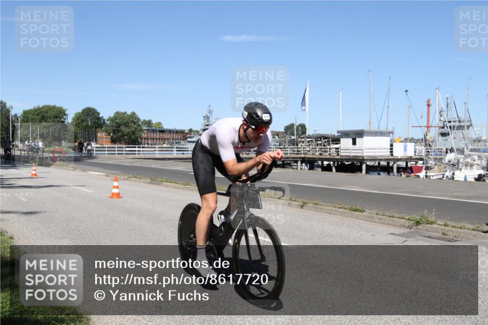 17.08.2025 - KN Förde Triathlon 2025 Yannick Fuchs http://msf.ph/oto/8617720 17.08.2025 12:48:58 Radfahren 415 meine-sportfotos.de