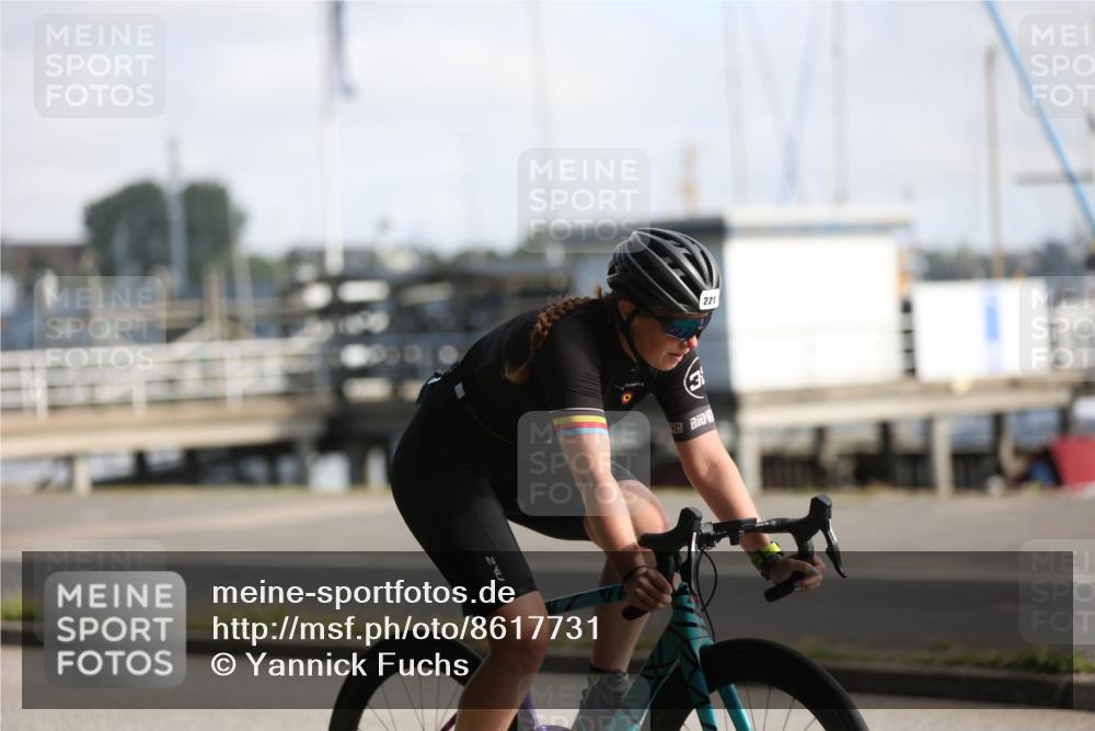 17.08.2025 - KN Förde Triathlon 2025 Yannick Fuchs http://msf.ph/oto/8617731 17.08.2025 09:42:47 Radfahren 133, 195, 211, 212, 221, 230, 133, 184, 201, 234 meine-sportfotos.de
