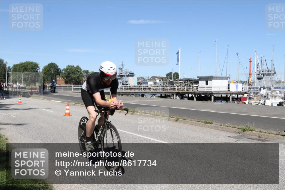 17.08.2025 - KN Förde Triathlon 2025 Yannick Fuchs http://msf.ph/oto/8617734 17.08.2025 12:49:23 Radfahren 419, 423, 441 meine-sportfotos.de
