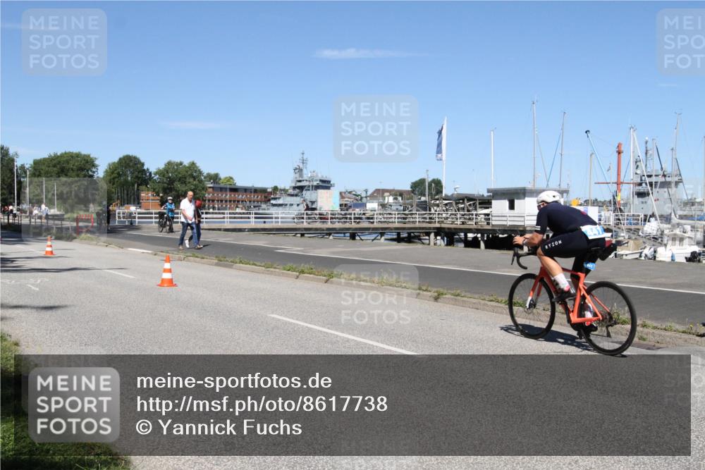 17.08.2025 - KN Förde Triathlon 2025 Yannick Fuchs http://msf.ph/oto/8617738 17.08.2025 12:49:29 Radfahren 413, 417, 423, 441 meine-sportfotos.de