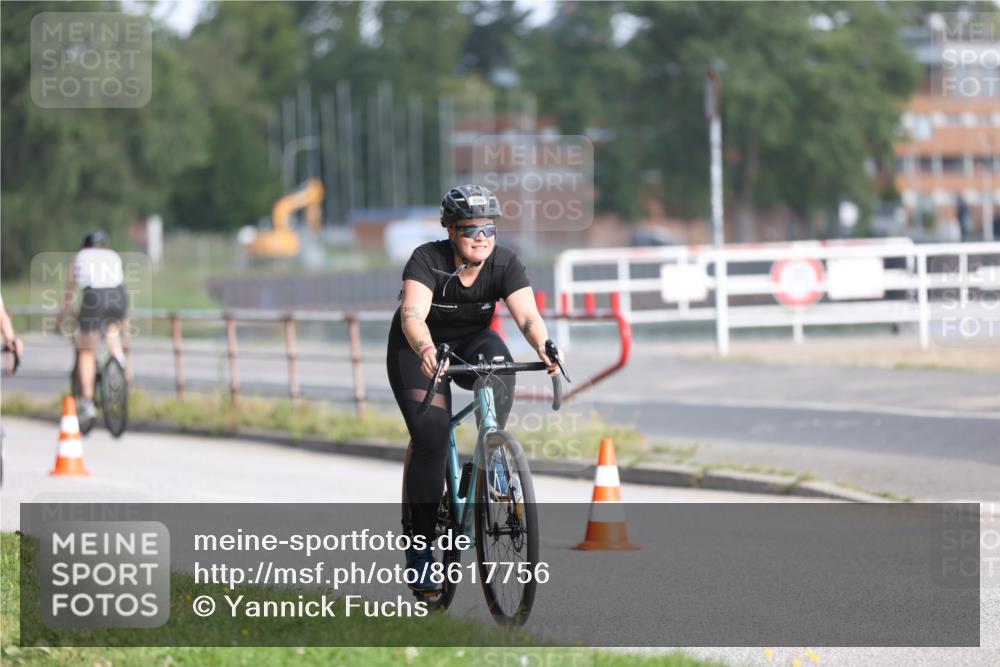 17.08.2025 - KN Förde Triathlon 2025 Yannick Fuchs http://msf.ph/oto/8617756 17.08.2025 09:43:02 Radfahren 167, 196, 198, 224, 211, 230 meine-sportfotos.de