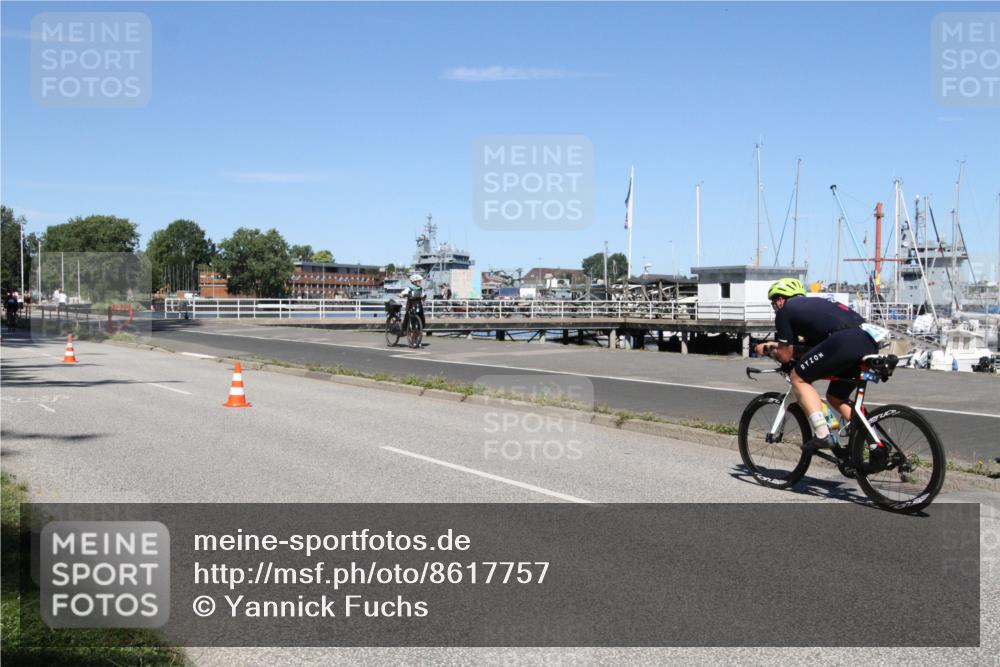 17.08.2025 - KN Förde Triathlon 2025 Yannick Fuchs http://msf.ph/oto/8617757 17.08.2025 12:50:01 Radfahren 431, 457 meine-sportfotos.de