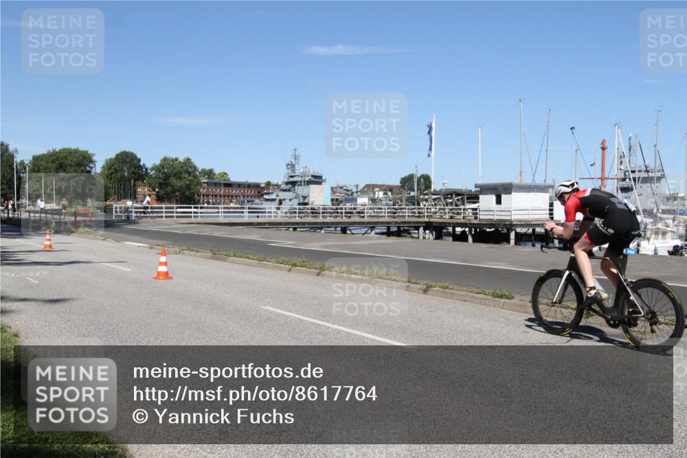 17.08.2025 - KN Förde Triathlon 2025 Yannick Fuchs http://msf.ph/oto/8617764 17.08.2025 12:50:13 Radfahren 408, 442, 466 meine-sportfotos.de