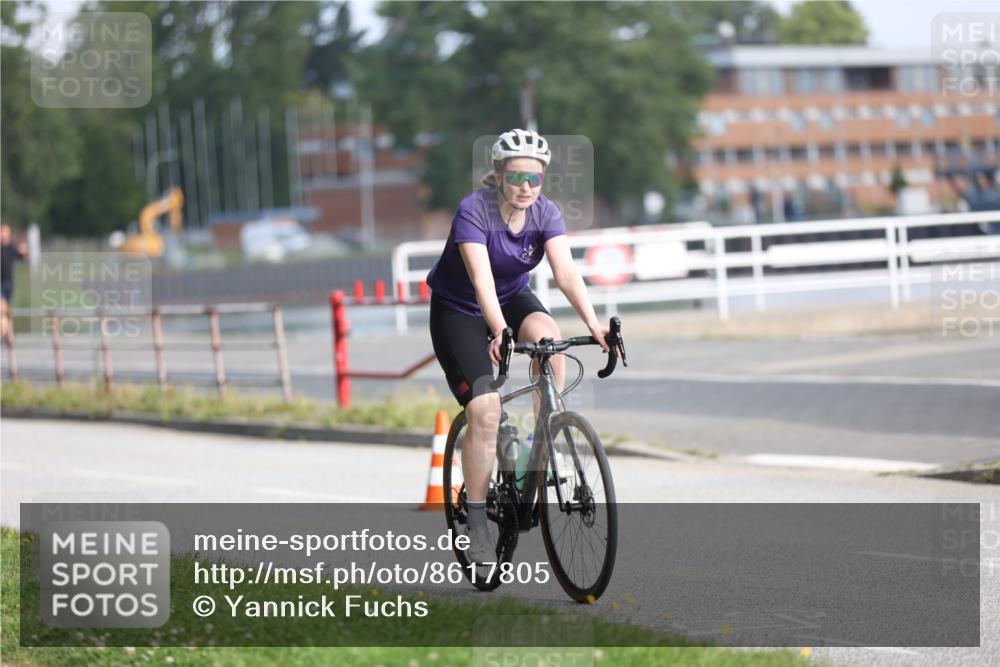 17.08.2025 - KN Förde Triathlon 2025 Yannick Fuchs http://msf.ph/oto/8617805 17.08.2025 09:43:14 Radfahren 126, 170, 188, 197, 198, 216, 167, 198, 224 meine-sportfotos.de