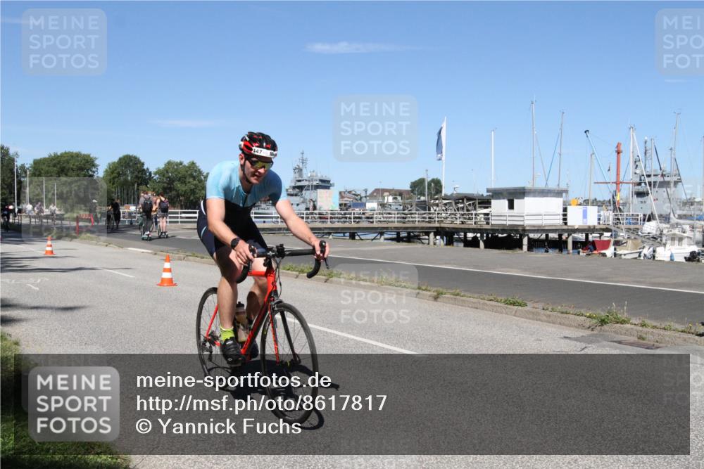 17.08.2025 - KN Förde Triathlon 2025 Yannick Fuchs http://msf.ph/oto/8617817 17.08.2025 12:51:17 Radfahren 424, 425, 446, 447, 454 meine-sportfotos.de