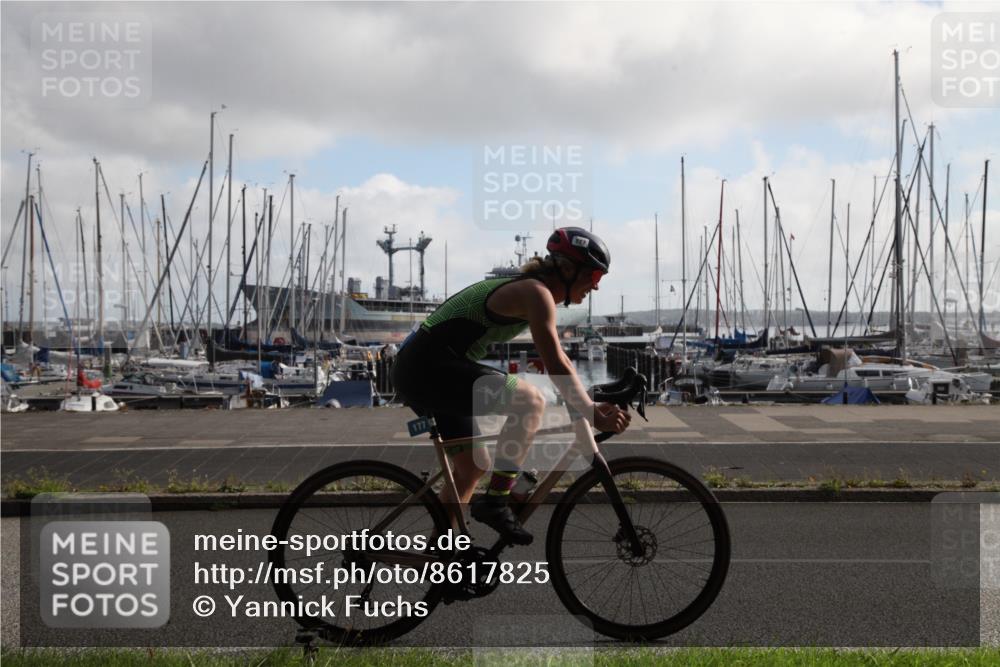 17.08.2025 - KN Förde Triathlon 2025 Yannick Fuchs http://msf.ph/oto/8617825 17.08.2025 09:49:22 Radfahren 108, 177, 250 meine-sportfotos.de