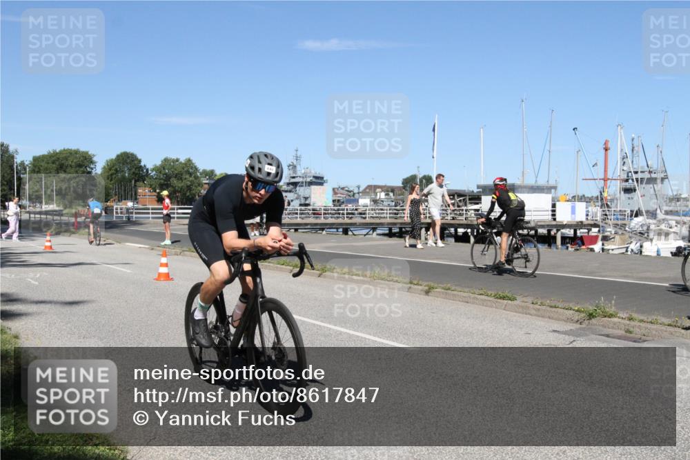 17.08.2025 - KN Förde Triathlon 2025 Yannick Fuchs http://msf.ph/oto/8617847 17.08.2025 12:51:51 Radfahren 430, 440, 473 meine-sportfotos.de