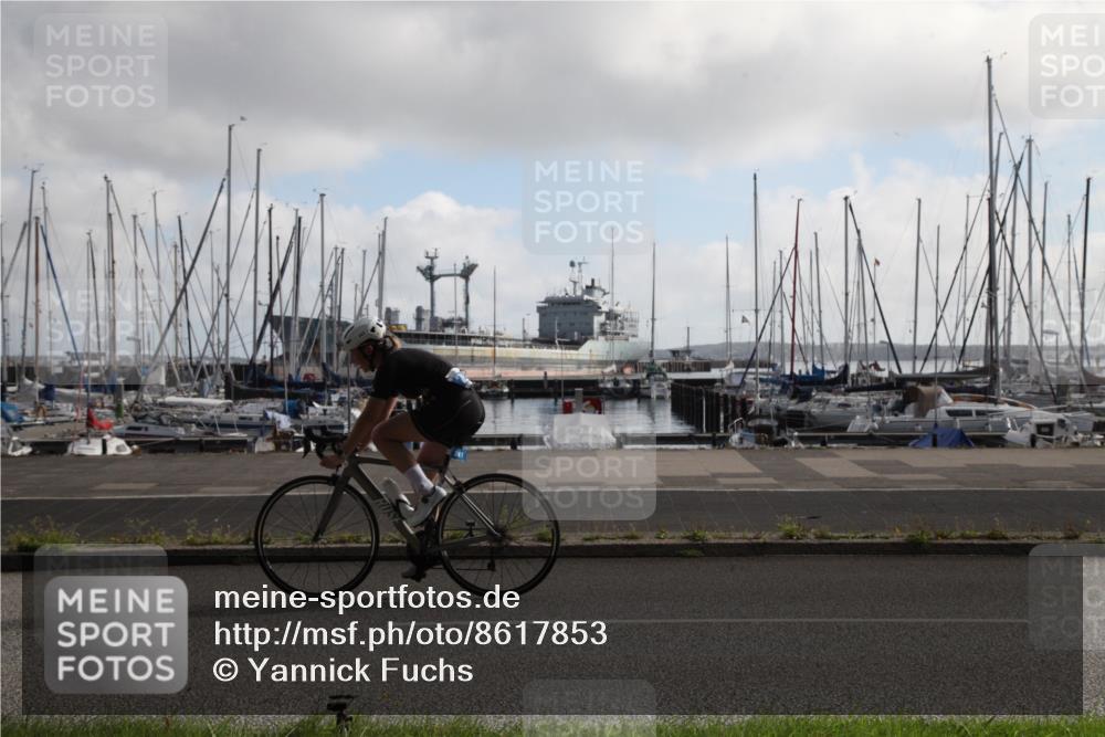 17.08.2025 - KN Förde Triathlon 2025 Yannick Fuchs http://msf.ph/oto/8617853 17.08.2025 09:49:36 Radfahren 110, 153, 158, 173, 179, 181, 185, 240, 241 meine-sportfotos.de