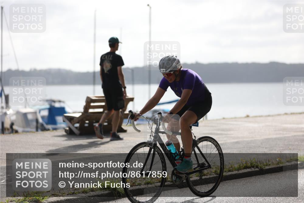 17.08.2025 - KN Förde Triathlon 2025 Yannick Fuchs http://msf.ph/oto/8617859 17.08.2025 09:43:42 Radfahren 128, 138, 244, 130, 152, 237 meine-sportfotos.de
