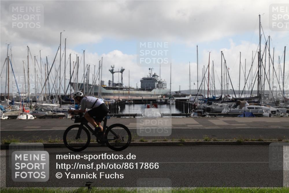 17.08.2025 - KN Förde Triathlon 2025 Yannick Fuchs http://msf.ph/oto/8617866 17.08.2025 09:49:54 Radfahren 119, 157, 254 meine-sportfotos.de