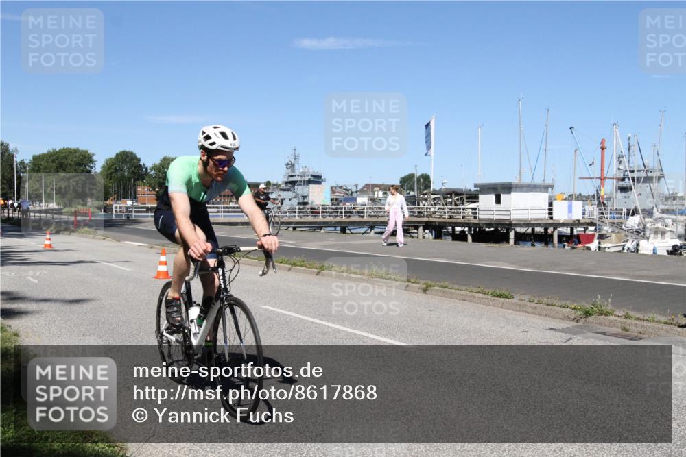 17.08.2025 - KN Förde Triathlon 2025 Yannick Fuchs http://msf.ph/oto/8617868 17.08.2025 12:52:10 Radfahren 450, 452 meine-sportfotos.de