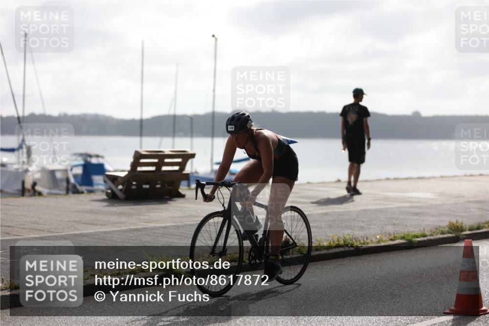 17.08.2025 - KN Förde Triathlon 2025 Yannick Fuchs http://msf.ph/oto/8617872 17.08.2025 09:43:45 Radfahren 111, 127, 128, 148, 215, 244, 130, 138 meine-sportfotos.de