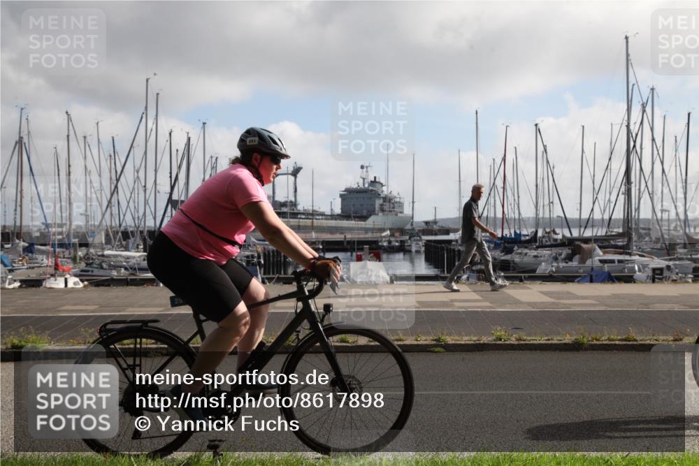 17.08.2025 - KN Förde Triathlon 2025 Yannick Fuchs http://msf.ph/oto/8617898 17.08.2025 09:50:05 Radfahren 109, 113, 204, 228, 248, 251, 254 meine-sportfotos.de
