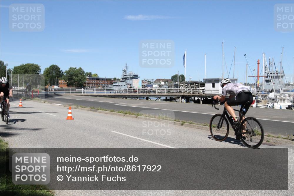 17.08.2025 - KN Förde Triathlon 2025 Yannick Fuchs http://msf.ph/oto/8617922 17.08.2025 12:52:56 Radfahren 402, 404, 445, 460, 464 meine-sportfotos.de