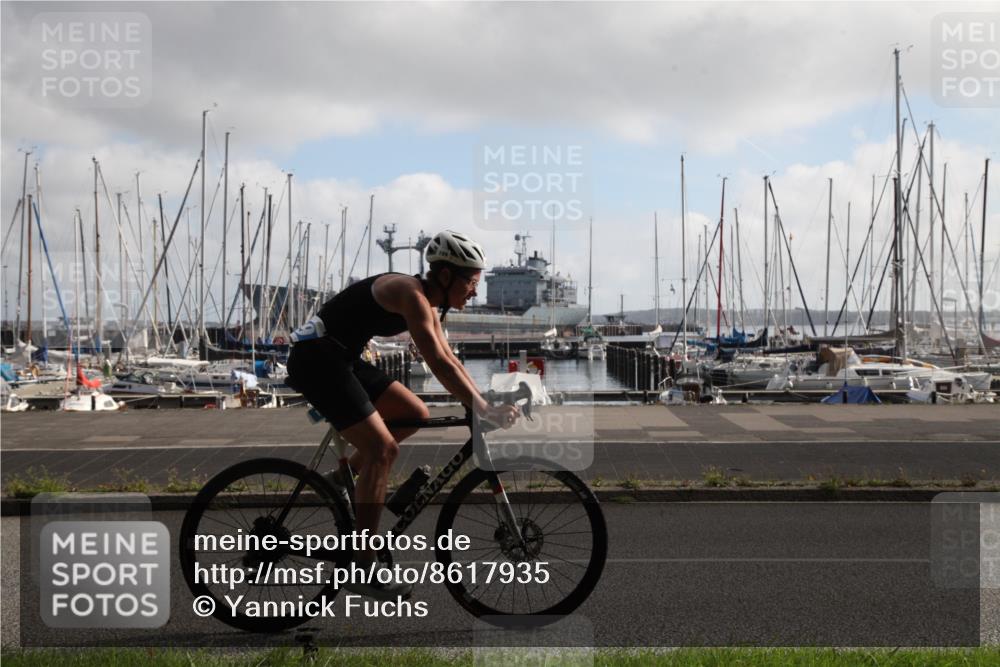 17.08.2025 - KN Förde Triathlon 2025 Yannick Fuchs http://msf.ph/oto/8617935 17.08.2025 09:50:36 Radfahren 141, 149, 189 meine-sportfotos.de