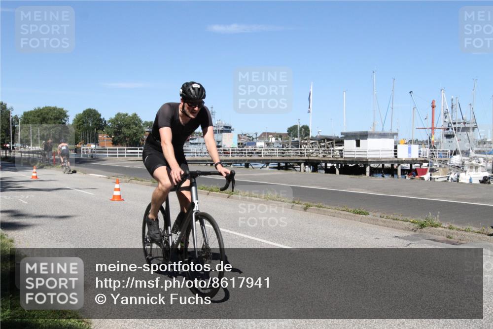 17.08.2025 - KN Förde Triathlon 2025 Yannick Fuchs http://msf.ph/oto/8617941 17.08.2025 12:53:16 Radfahren 434, 458, 483 meine-sportfotos.de