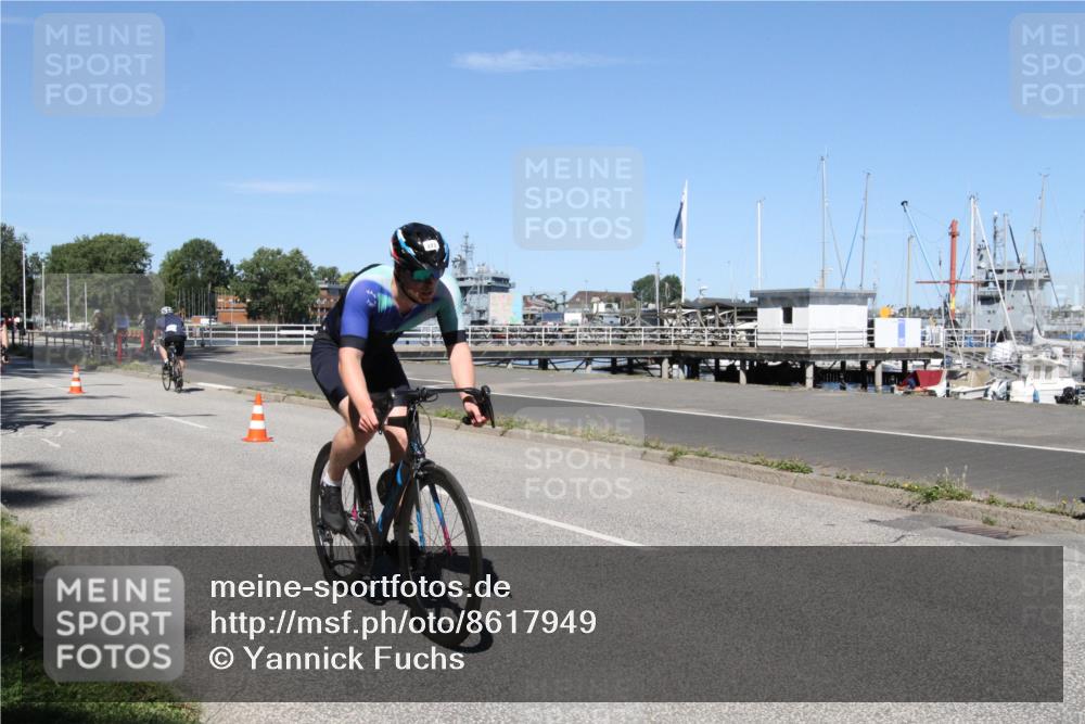17.08.2025 - KN Förde Triathlon 2025 Yannick Fuchs http://msf.ph/oto/8617949 17.08.2025 12:53:29 Radfahren 411, 430, 435, 436, 461, 473, 476, 509 meine-sportfotos.de
