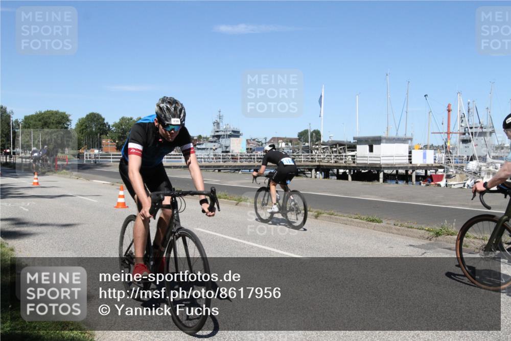 17.08.2025 - KN Förde Triathlon 2025 Yannick Fuchs http://msf.ph/oto/8617956 17.08.2025 12:53:30 Radfahren 411, 430, 435, 436, 461, 473, 476, 509 meine-sportfotos.de