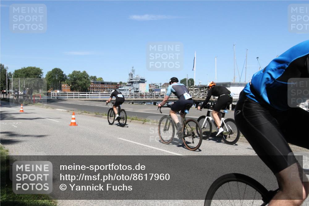 17.08.2025 - KN Förde Triathlon 2025 Yannick Fuchs http://msf.ph/oto/8617960 17.08.2025 12:53:30 Radfahren 411, 430, 435, 436, 461, 473, 476, 509 meine-sportfotos.de