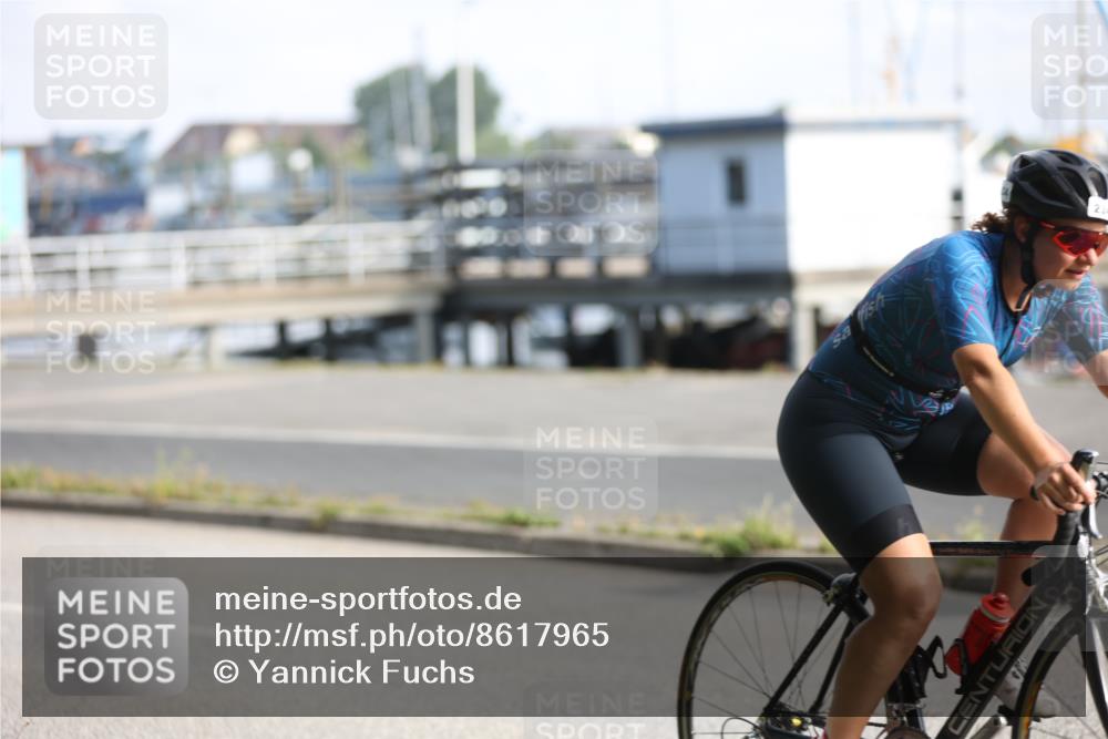 17.08.2025 - KN Förde Triathlon 2025 Yannick Fuchs http://msf.ph/oto/8617965 17.08.2025 09:44:25 Radfahren 102, 120, 168, 225, 234, 246, 219 meine-sportfotos.de