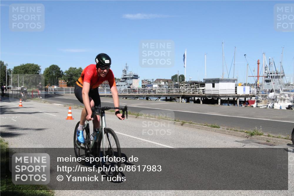 17.08.2025 - KN Förde Triathlon 2025 Yannick Fuchs http://msf.ph/oto/8617983 17.08.2025 12:53:42 Radfahren 401, 418, 432, 452, 465, 471, 472, 493 meine-sportfotos.de