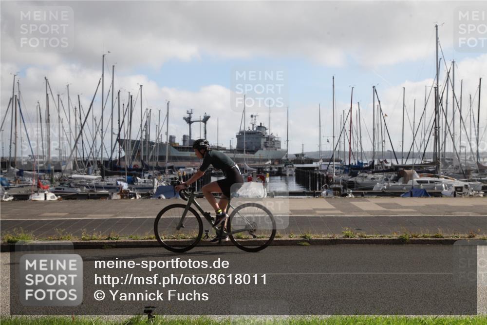 17.08.2025 - KN Förde Triathlon 2025 Yannick Fuchs http://msf.ph/oto/8618011 17.08.2025 09:51:23 Radfahren 110, 131, 158, 172, 179, 181, 207, 221, 240, 241 meine-sportfotos.de