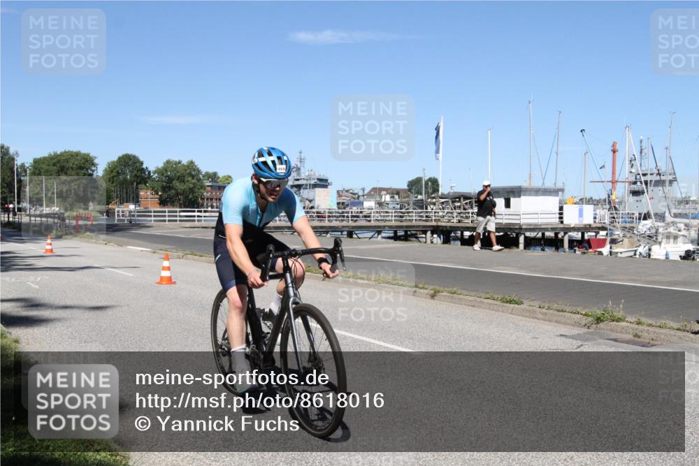 17.08.2025 - KN Förde Triathlon 2025 Yannick Fuchs http://msf.ph/oto/8618016 17.08.2025 12:54:08 Radfahren 404, 448, 467, 469 meine-sportfotos.de