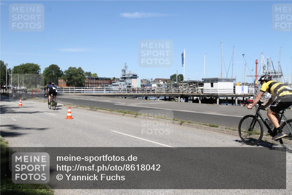 17.08.2025 - KN Förde Triathlon 2025 Yannick Fuchs http://msf.ph/oto/8618042 17.08.2025 12:54:22 Radfahren 398, 402, 409, 412, 453, 459, 460, 470, 475 meine-sportfotos.de