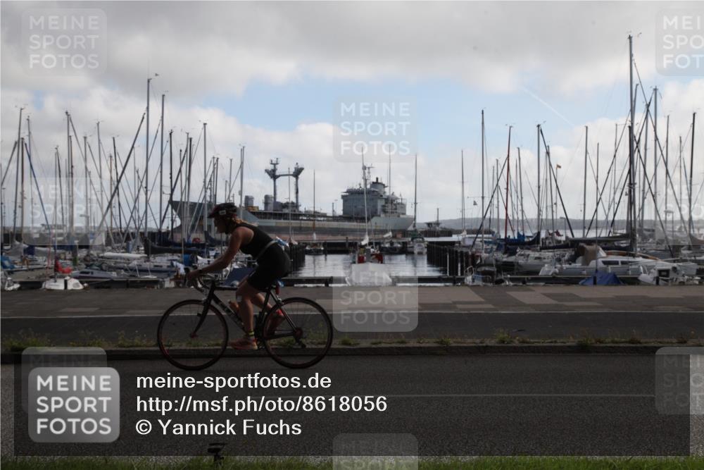 17.08.2025 - KN Förde Triathlon 2025 Yannick Fuchs http://msf.ph/oto/8618056 17.08.2025 09:51:47 Radfahren 107, 119, 136, 183 meine-sportfotos.de