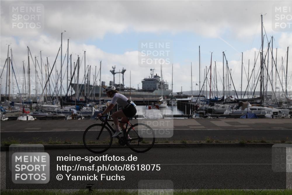 17.08.2025 - KN Förde Triathlon 2025 Yannick Fuchs http://msf.ph/oto/8618075 17.08.2025 09:52:00 Radfahren 176, 182, 198, 202, 224, 254 meine-sportfotos.de