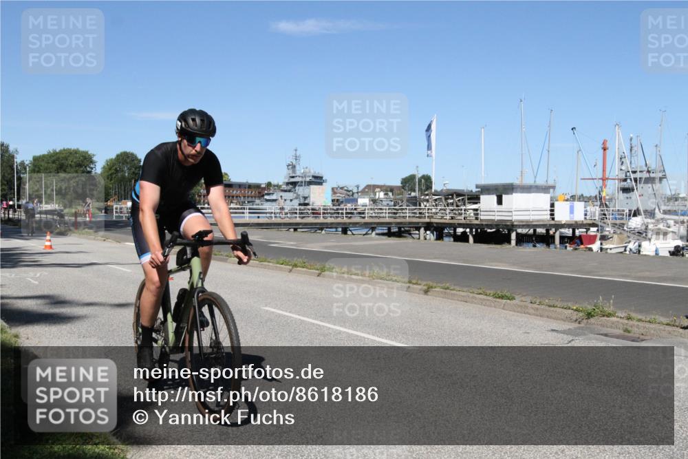 17.08.2025 - KN Förde Triathlon 2025 Yannick Fuchs http://msf.ph/oto/8618186 17.08.2025 12:56:32 Radfahren 407, 415, 422, 443, 487, 501, 505, 506, 513 meine-sportfotos.de