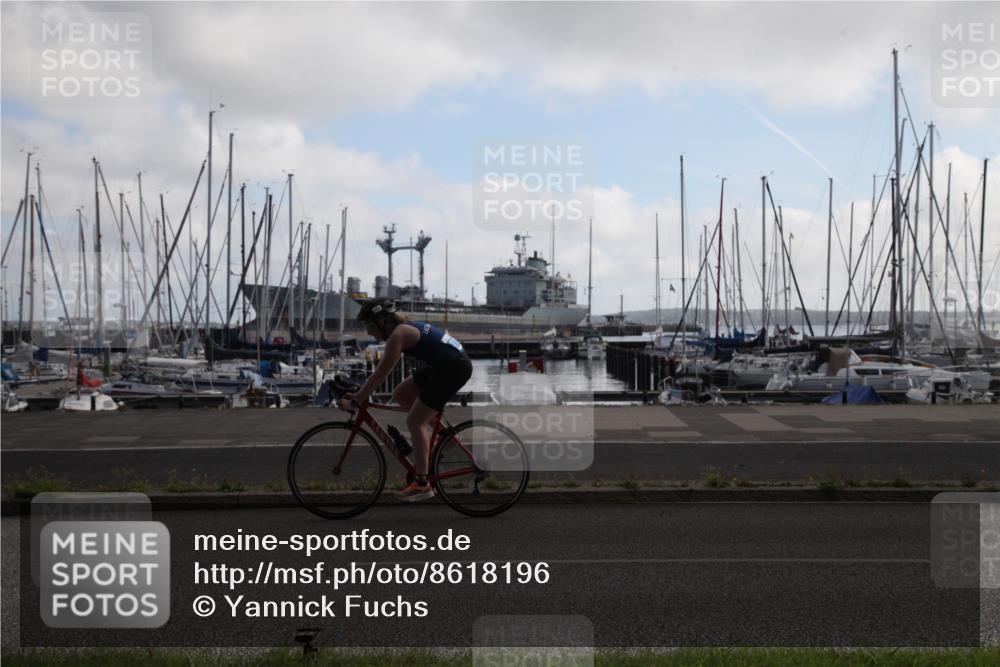 17.08.2025 - KN Förde Triathlon 2025 Yannick Fuchs http://msf.ph/oto/8618196 17.08.2025 09:53:12 Radfahren 111, 174, 221 meine-sportfotos.de