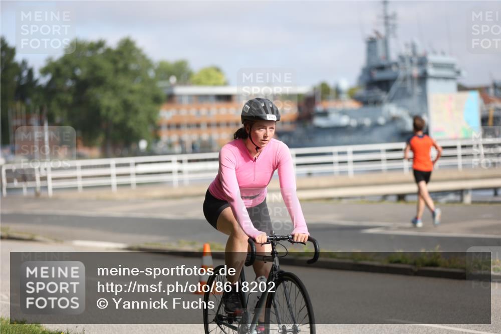 17.08.2025 - KN Förde Triathlon 2025 Yannick Fuchs http://msf.ph/oto/8618202 17.08.2025 09:46:03 Radfahren 121, 168, 243, 249, 115 meine-sportfotos.de