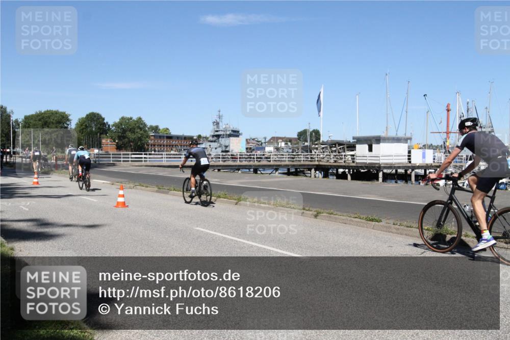17.08.2025 - KN Förde Triathlon 2025 Yannick Fuchs http://msf.ph/oto/8618206 17.08.2025 12:56:37 Radfahren 396, 407, 422, 443, 487, 498, 500, 501, 505, 506, 507, 513 meine-sportfotos.de