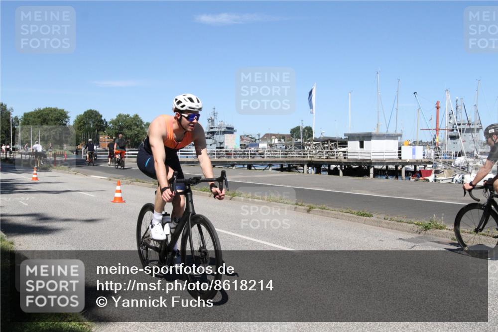 17.08.2025 - KN Förde Triathlon 2025 Yannick Fuchs http://msf.ph/oto/8618214 17.08.2025 12:56:43 Radfahren 396, 407, 462, 480, 487, 496, 498, 500, 504, 507 meine-sportfotos.de