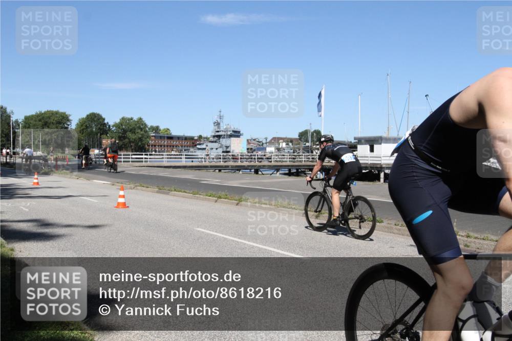 17.08.2025 - KN Förde Triathlon 2025 Yannick Fuchs http://msf.ph/oto/8618216 17.08.2025 12:56:43 Radfahren 396, 407, 462, 480, 487, 496, 498, 500, 504, 507 meine-sportfotos.de