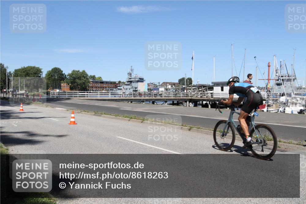 17.08.2025 - KN Förde Triathlon 2025 Yannick Fuchs http://msf.ph/oto/8618263 17.08.2025 12:57:50 Radfahren 427, 490, 492, 532 meine-sportfotos.de