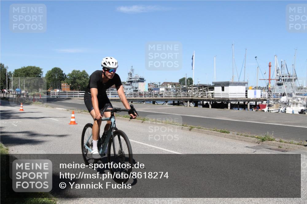 17.08.2025 - KN Förde Triathlon 2025 Yannick Fuchs http://msf.ph/oto/8618274 17.08.2025 12:58:00 Radfahren 415, 422, 492, 501, 513, 548 meine-sportfotos.de