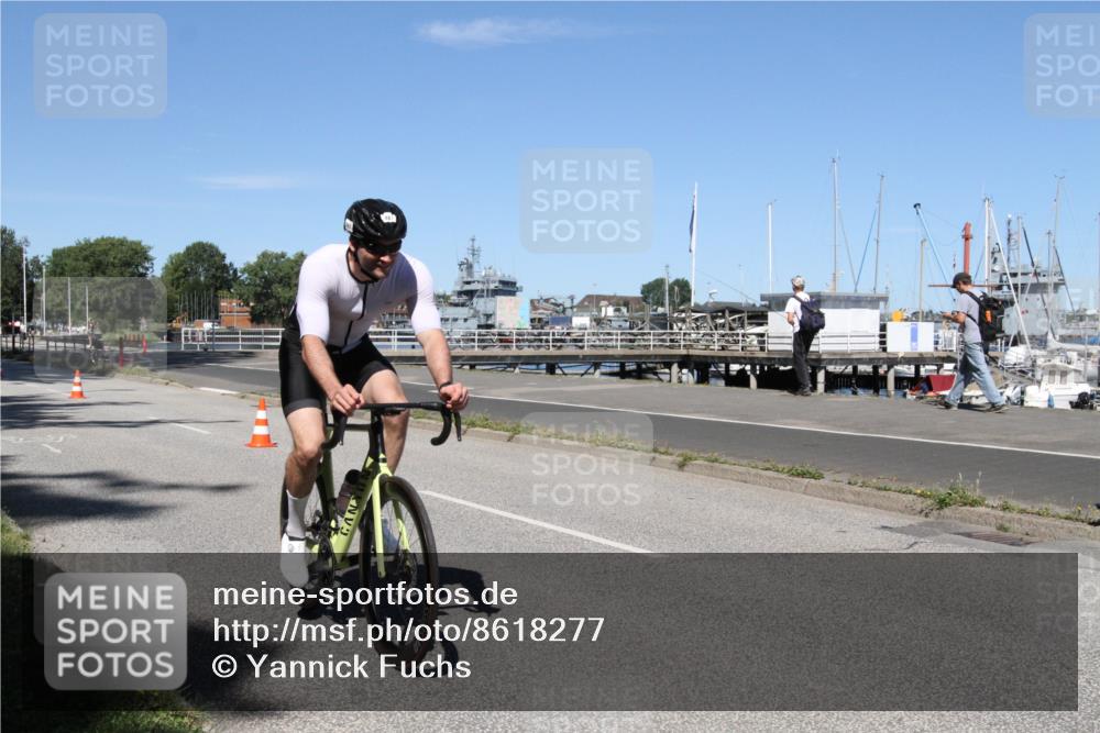 17.08.2025 - KN Förde Triathlon 2025 Yannick Fuchs http://msf.ph/oto/8618277 17.08.2025 12:58:05 Radfahren 422, 487, 501, 513 meine-sportfotos.de