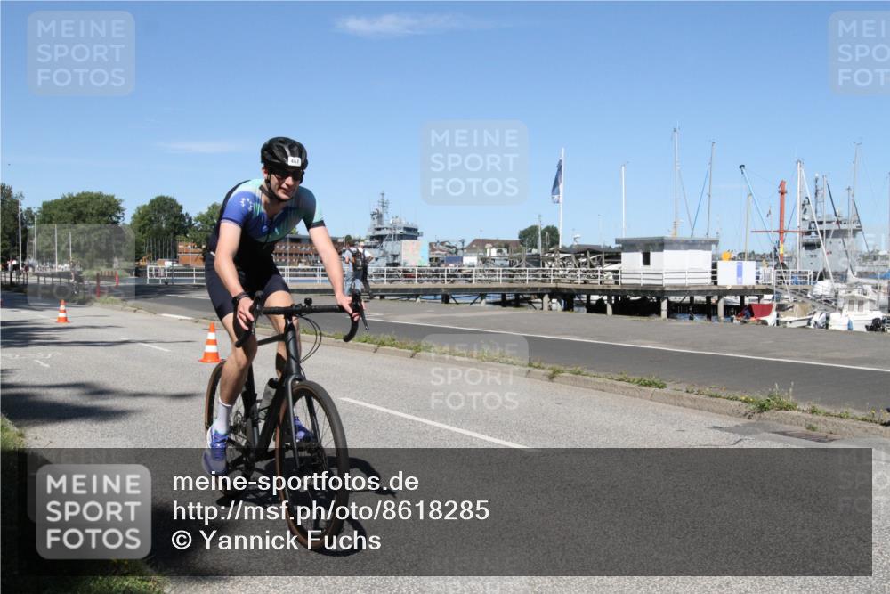 17.08.2025 - KN Förde Triathlon 2025 Yannick Fuchs http://msf.ph/oto/8618285 17.08.2025 12:58:15 Radfahren 407, 500, 505, 506 meine-sportfotos.de